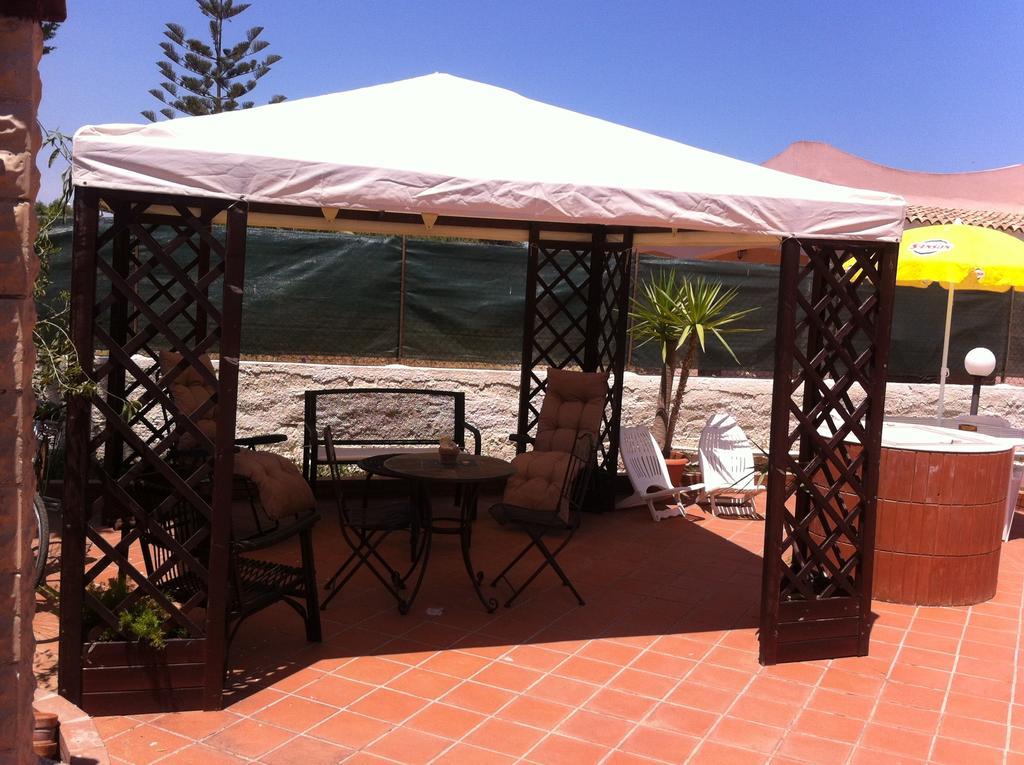 Beb Eclissi Bed & Breakfast Фонтане Бианче Екстериор снимка