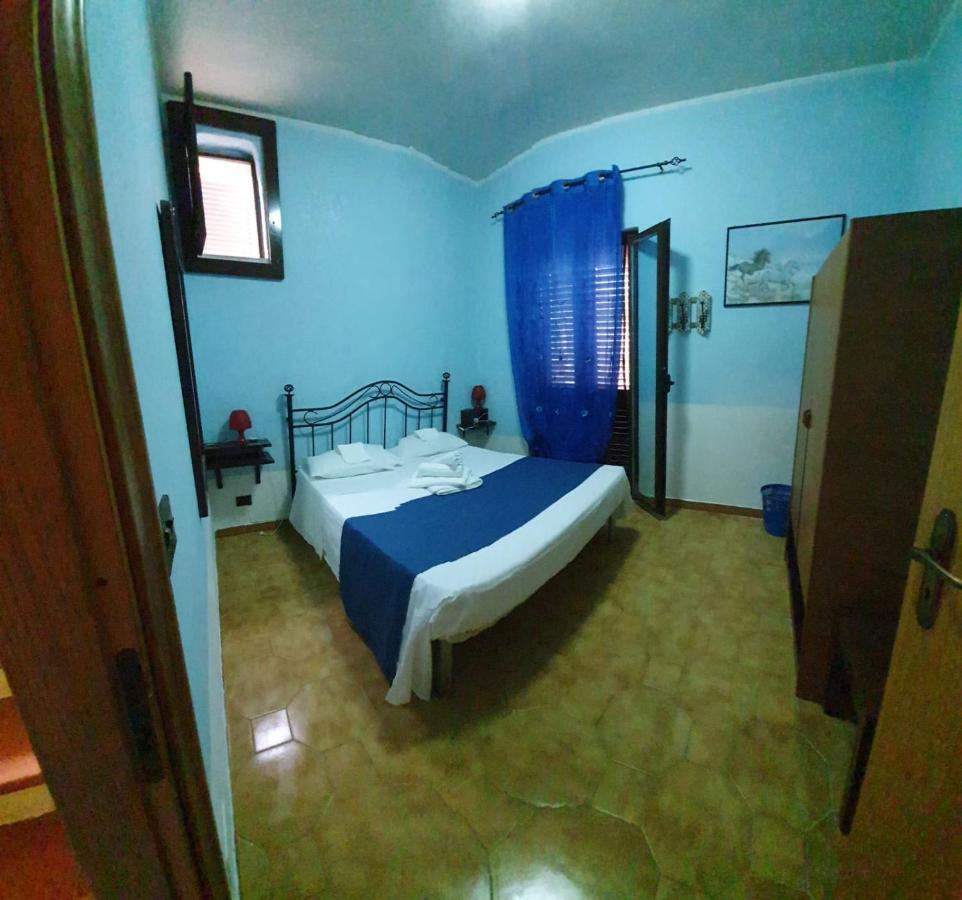Beb Eclissi Bed & Breakfast Фонтане Бианче Екстериор снимка